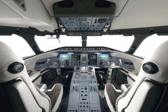 2018 BOMBARDIER CHALLENGER 650 - Image 4